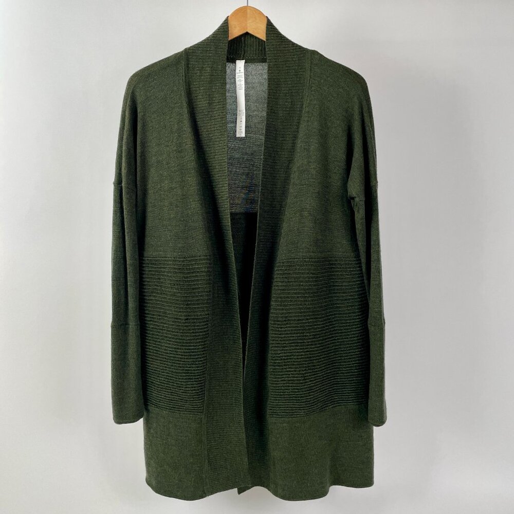 Lululemon Merino Wool Sit In Lotus Wrap II, Heathered Dark Olive, Size 4